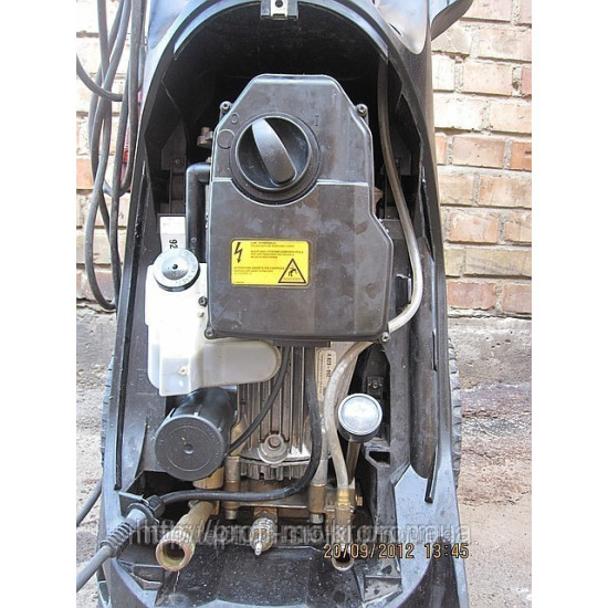 Б/у аппарат высокого давления Karcher HD 10/21