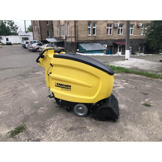 Аккумуляторная поломоечная машина б/у Karcher BD 55/60