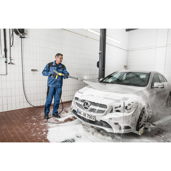 Аппарат высокого давления с нагревом Karcher HDS 9/18-4 M
