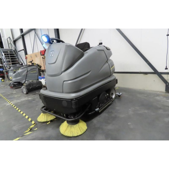 Підлогомийна машина Karcher B 250 R (Б/У)